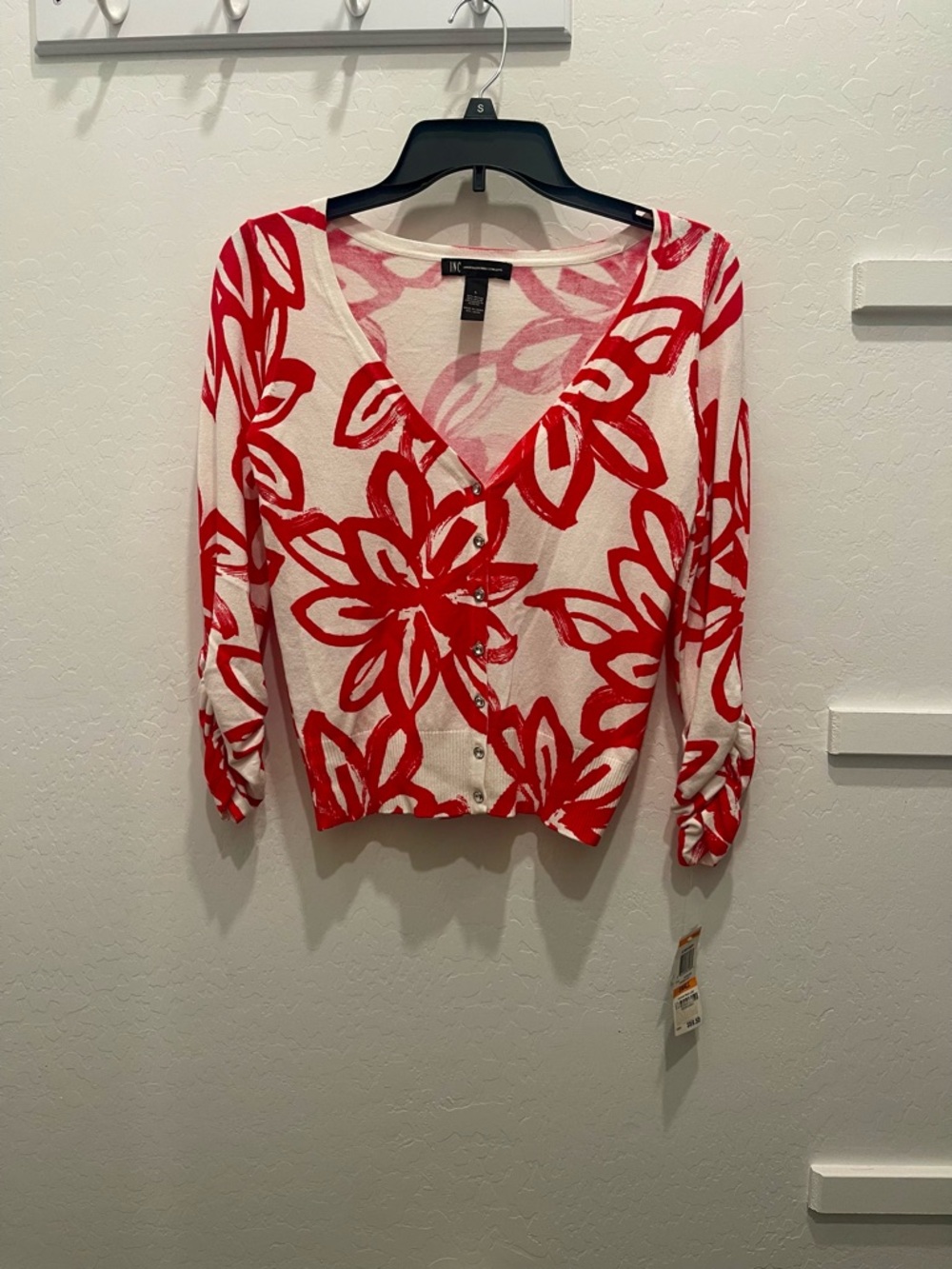 INC International Concepts Orange Red Floral V-Neck Button-Front Top